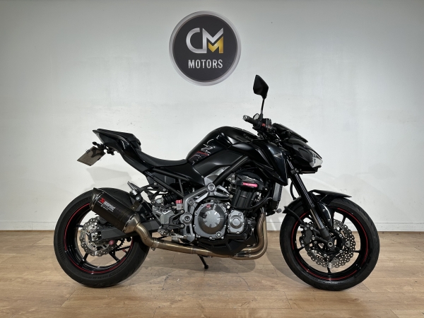 KAWASAKI Z900