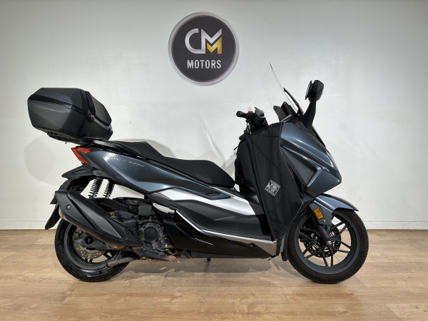 HONDA Forza 350