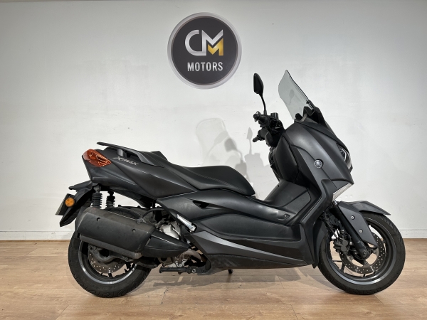 YAMAHA Xmax 300