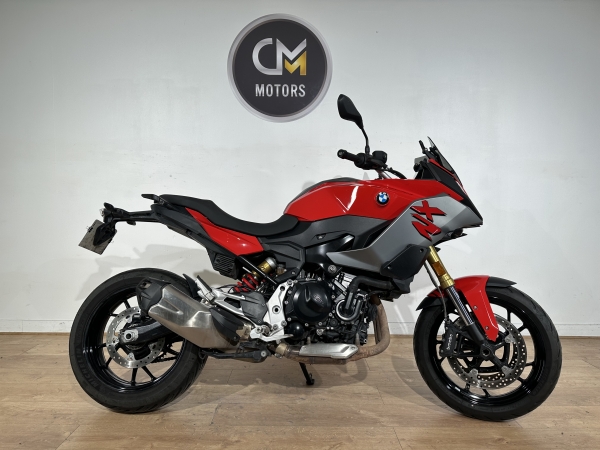 BMW F 900 XR