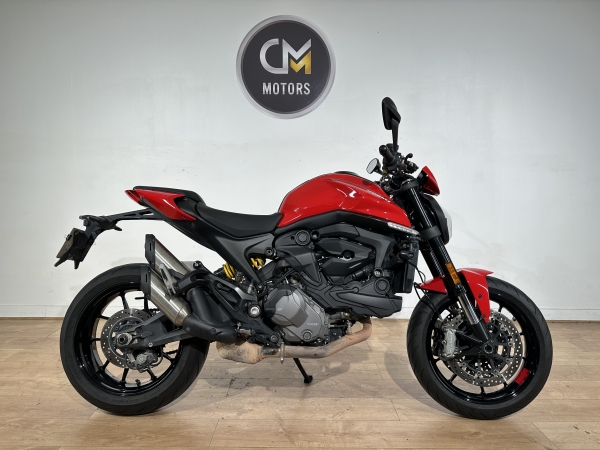 DUCATI Monster 937
