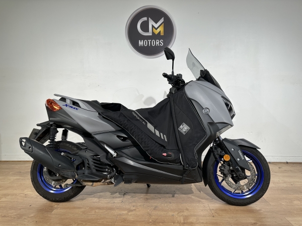 YAMAHA Xmax 125