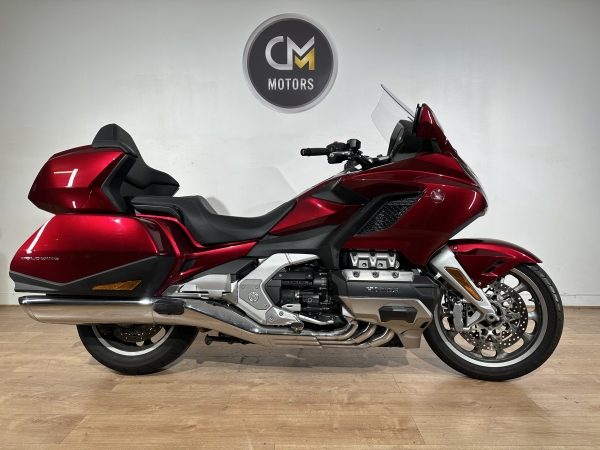 HONDA Goldwing