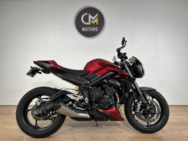 TRIUMPH Street Triple RS