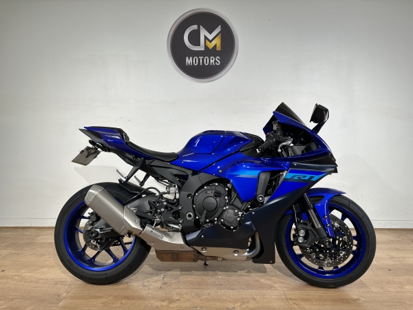 YAMAHA YZF-R1